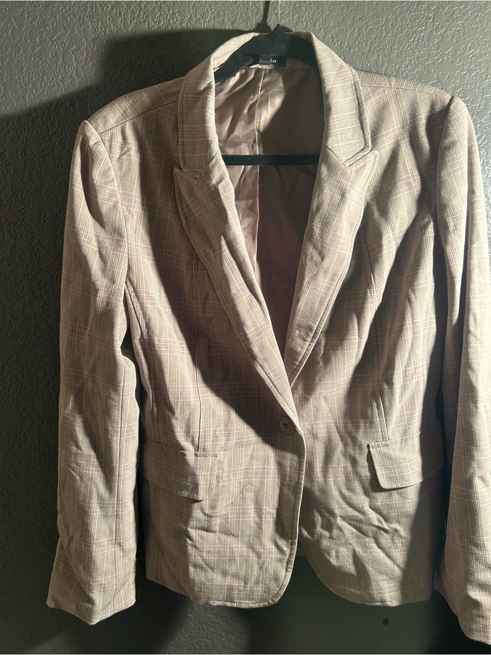 Women’s Plaid Single-Button Blazer - Neutral Beige